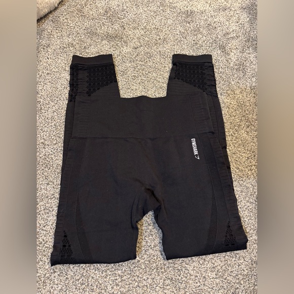 Gymshark Black Leggings - Picture 1 of 4